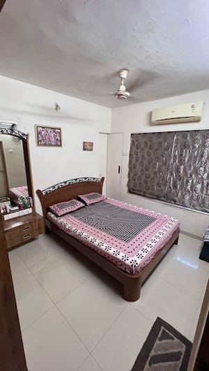 Master Bedroom in 3 BHK Apartment at Strawberry Sandstone, Mira Road – for Sale