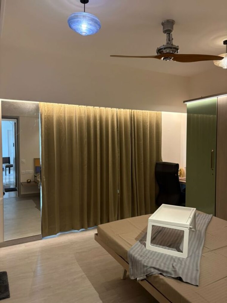 Room, bandra east 2 Bedroom 659 Sq.Ft. Apartment In Bandra East Mumbai 10634121