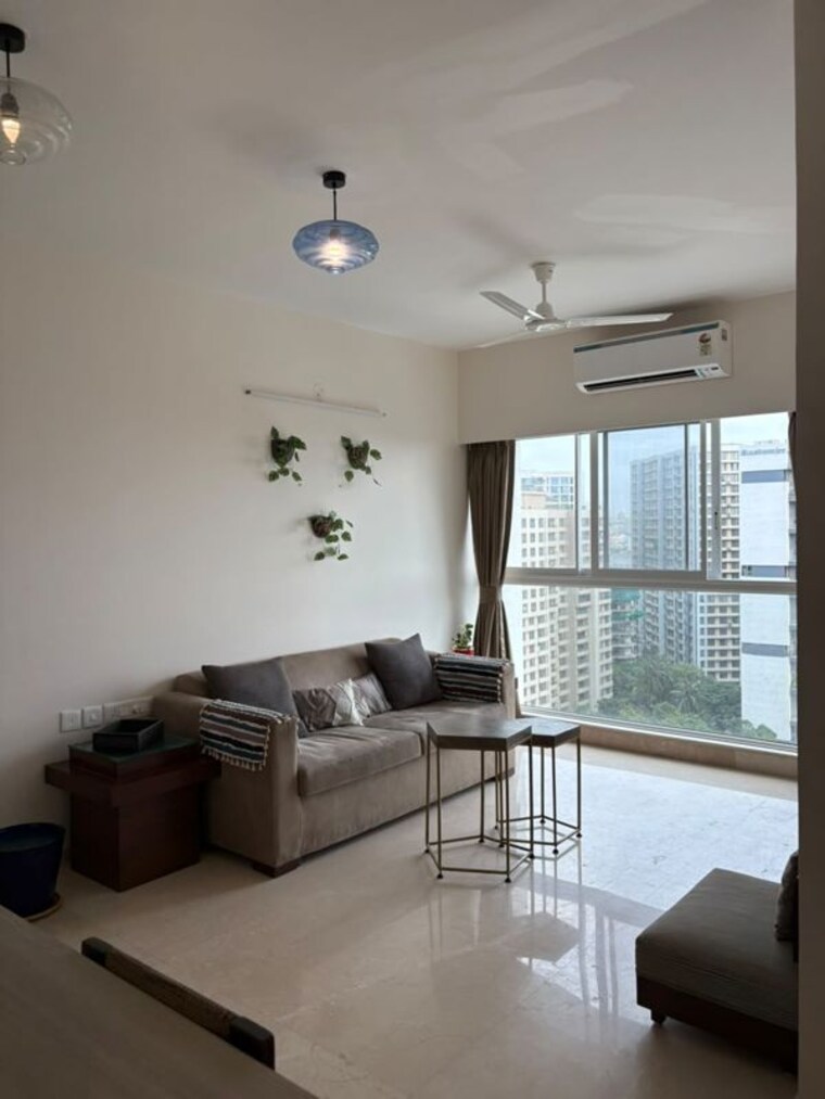 Living Room, bandra east 2 Bedroom 659 Sq.Ft. Apartment In Bandra East Mumbai 10634121