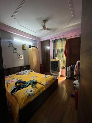 2 BHK Builder Floor For Sale in Chattarpur