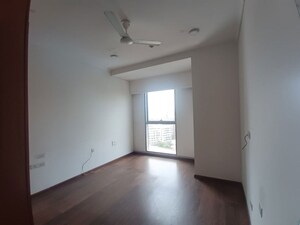 Room in 4 BHK Apartment at Bombay Realty One ICC, Wadala – for Sale