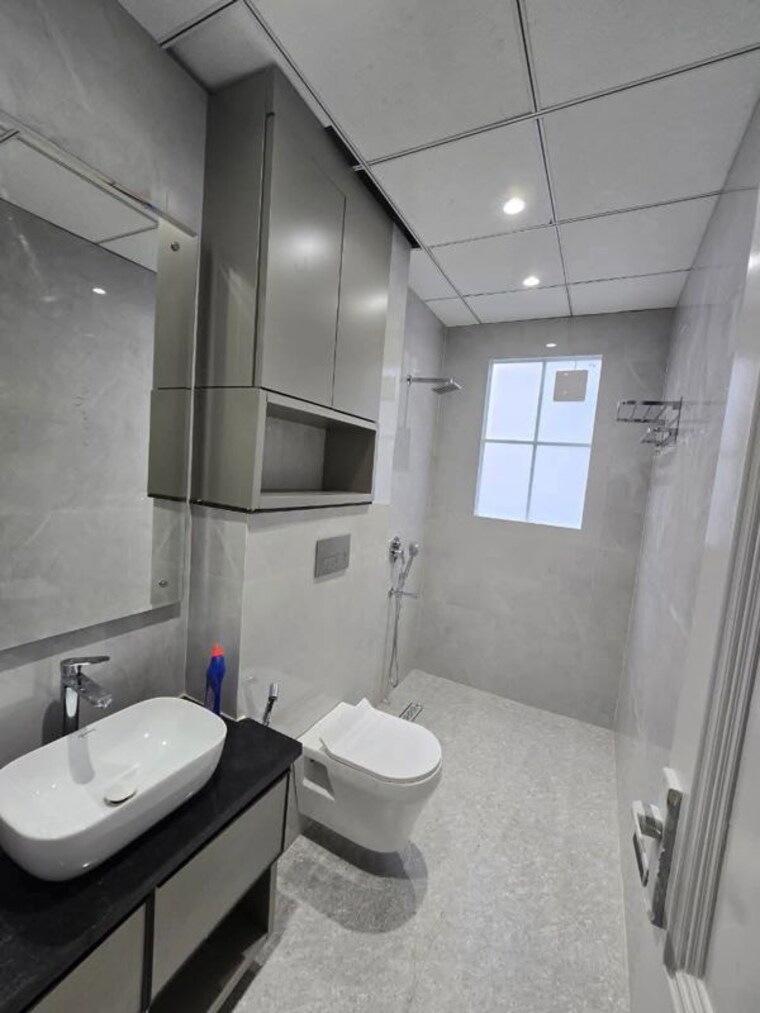 Bathroom, anant-raj-ashok-estate 3 Bedroom 179 Sq.Yd. Builder Floor In Sector 63a Gurgaon 10157250
