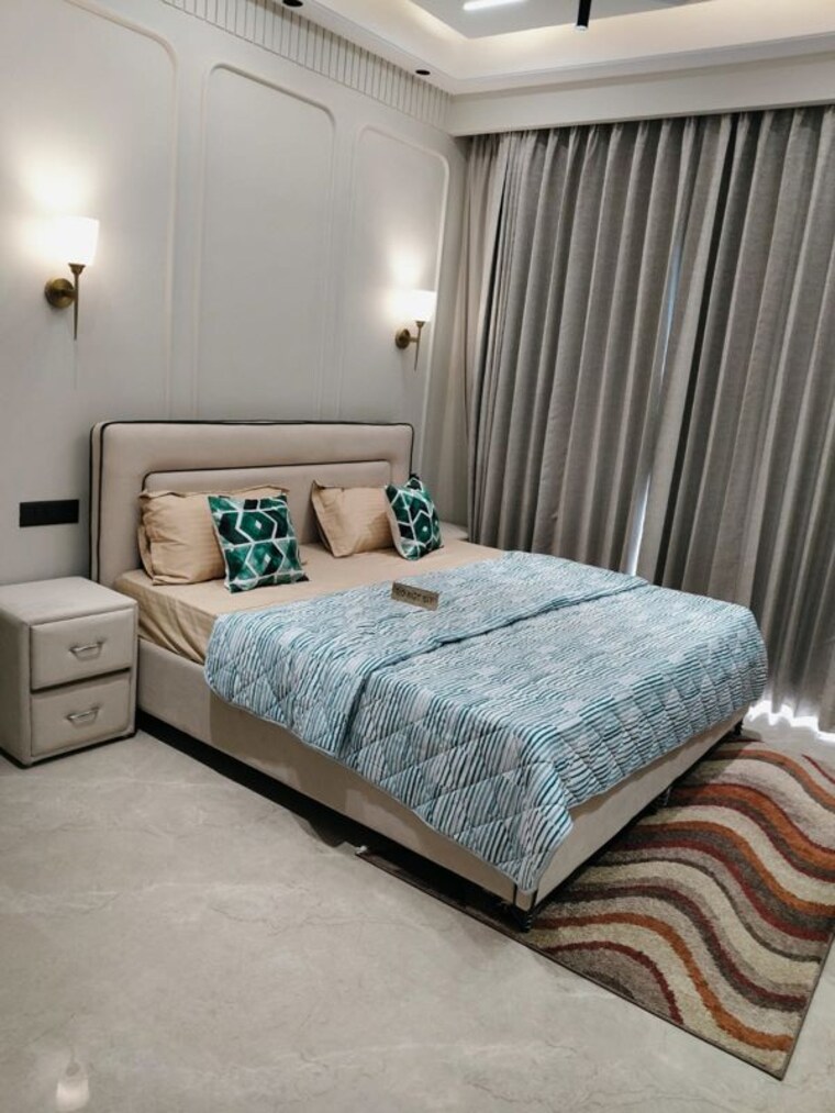 Bedroom, sector 63a 3 Bedroom 179 Sq.Yd. Builder Floor In Sector 63a Gurgaon 10002170