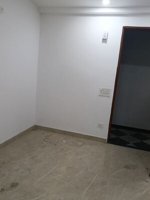 Room in 1 BHK Builder Floor at Freedom Fighters Enclave – for Sale
