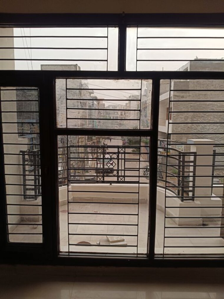 Room, vip road 3 Bedroom 1250 Sq.Ft. Independent House In Vip Road Zirakpur 10634216