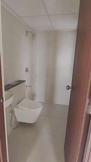Bathroom in 1 BHK Apartment at Kalpataru Srishti Namaah, Mira Road – for Rent