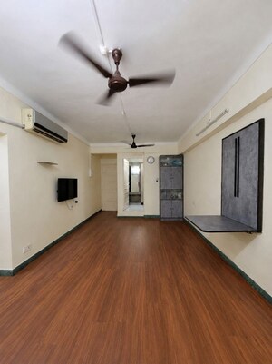 1 BHK Apartment For Rent in Bombay Bazar Premise CHS, Santacruz West