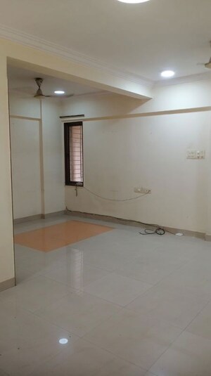 Room in 2 BHK Apartment at Kaveri CHS Gawand Baug, Gawand Baug – for Rent