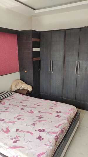 Bedroom in 3 BHK Apartment at Mahavir Heights Ghansoli, Ghansoli – for Rent