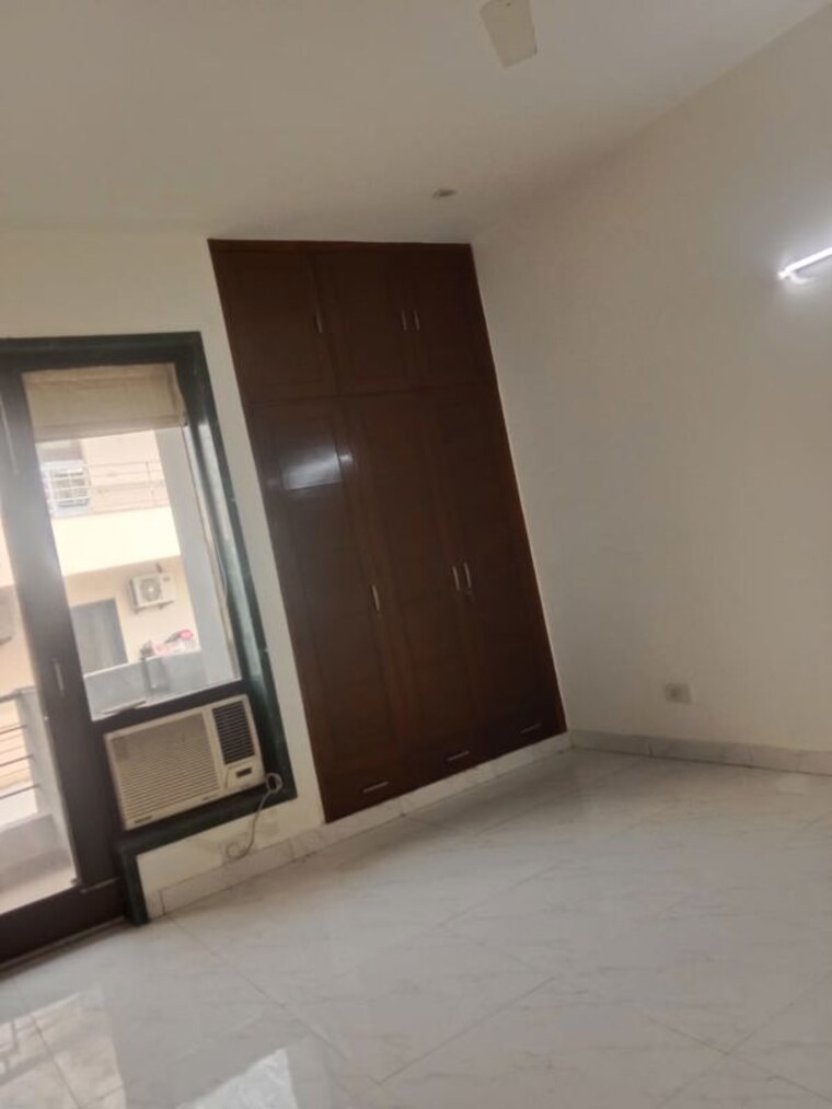 Room, orchid-petals 3.5 Bedroom 2061 Sq.Ft. Apartment In Sector 49 Gurgaon 10634323