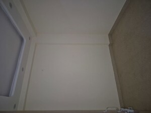 Master Bedroom in 2.5 BHK Builder Floor at Mayur Vihar – for Sale