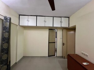 Room in 1 RK Apartment at Mhada Pratiksha Nagar Sion, Sion – for Rent