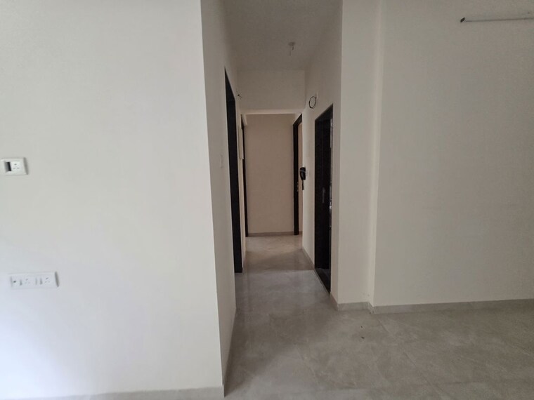 Room, rising-shree-hari-om-nagar 2.5 Bedroom 700 Sq.Ft. Apartment In Borivali West Mumbai 10634391