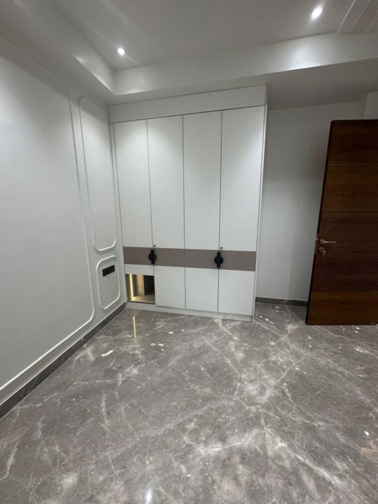 Room, janakpuri 3 Bedroom 200 Sq.Yd. Builder Floor In Janakpuri Delhi 10634487