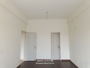Room in 4 BHK Builder Floor at BPTP Astaire Gardens, Sector 70a – for Sale
