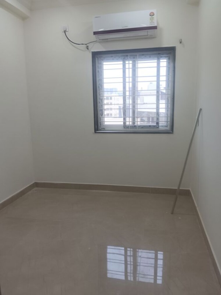 Room, manikonda 3 Bedroom 1500 Sq.Ft. Apartment In Manikonda Hyderabad 10634532