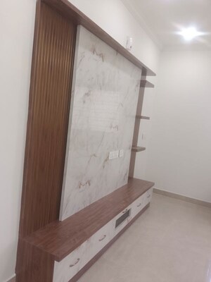Room in 3 BHK Apartment at Manikonda – for Rent
