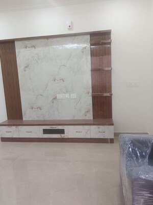 Room in 3 BHK Apartment at Manikonda – for Rent