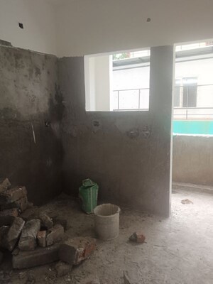 Bathroom in 3 BHK Apartment at Alkapuri – for Sale