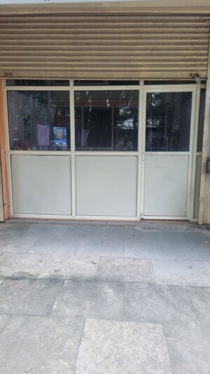 Room in  Office Space at Dev Corpora, Ganeshwadi – for Rent