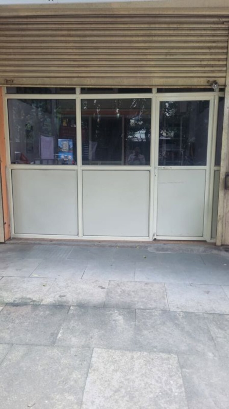 Room, dev-corpora Commercial Office Space 10000 Sq.Ft. In Ganeshwadi Thane 10634543