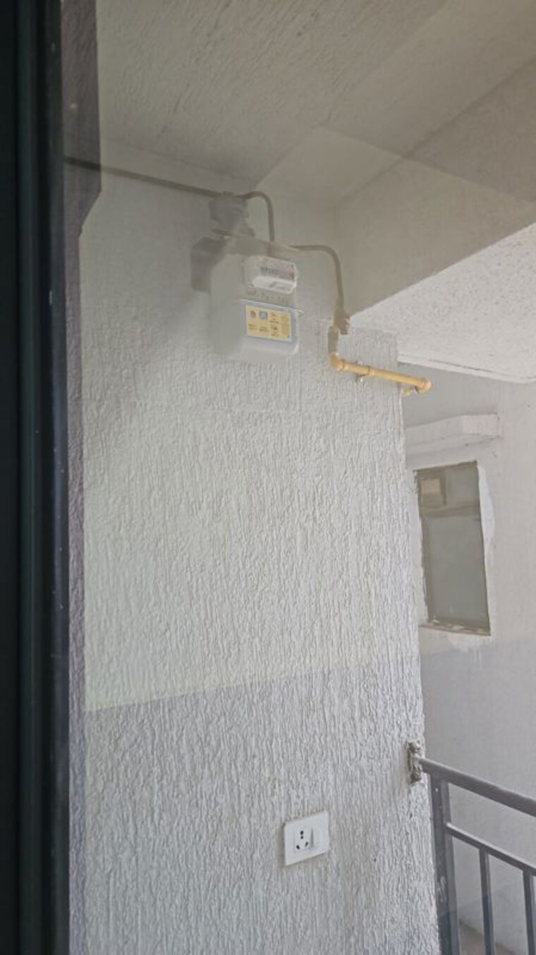 Bathroom, mahindra-vicino 1 RK 850 Sq.Ft. Apartment In Andheri East Mumbai 10634553
