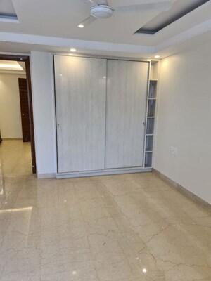 Room in 6+ BHK Villa at Unitech The Residences Sector 33, Sector 33 – for Sale