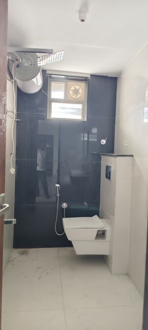 Bathroom in 2 BHK Apartment at Halasuru – for Rent