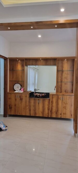 Furnished Amenities in 2 BHK Apartment at Defence Colony – for Rent