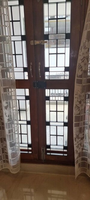 Staircase in 2 BHK Apartment at Defence Colony – for Rent