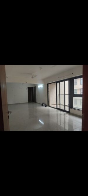 3 BHK Apartment For Rent in Kavisha The Canvas, Wapa