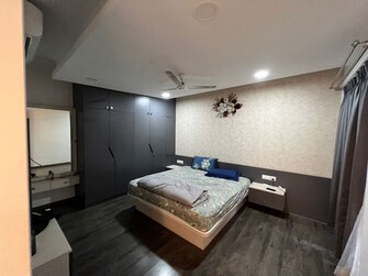 3 BHK +  1600 Sq.Ft. Apartment in Rohan Mithila