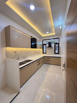 Kitchen in 4 BHK Builder Floor at Hauz Khas Enclave – for Rent