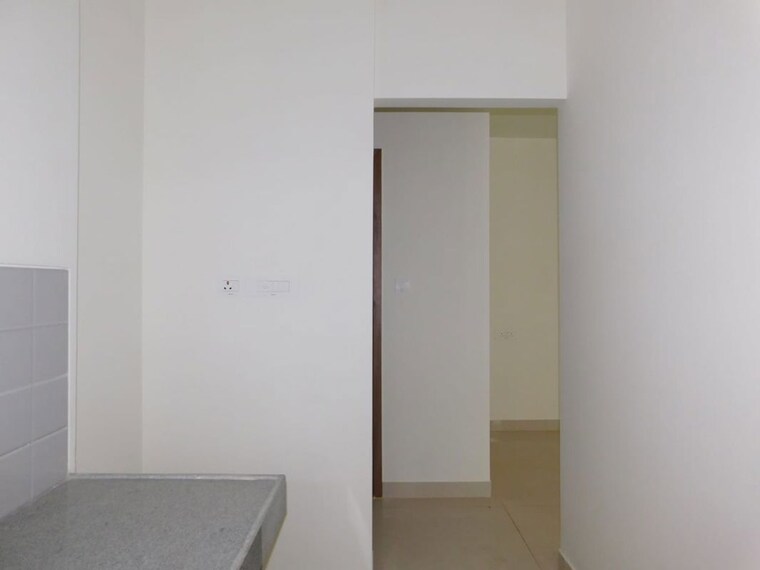 Room, sd-siennaa-wing-d 1.5 Bedroom 515 Sq.Ft. Apartment In Kandivali East Mumbai 10634598