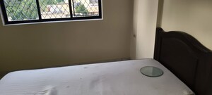 Room in 2 BHK Apartment at Mahim West – for Rent