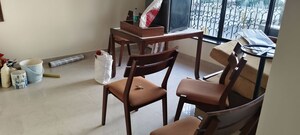 Gym in 2 BHK Apartment at Mahim West – for Rent