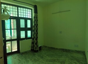 Room in 1 BHK Builder Floor at Palam Vihar – for Rent