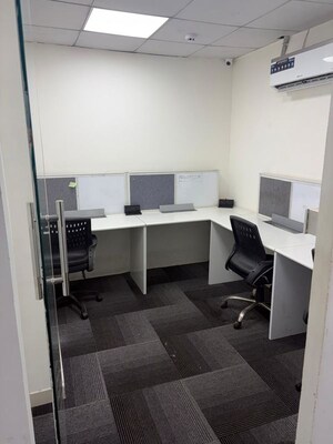  Office Space in IT/SEZ For Rent in Sector 16