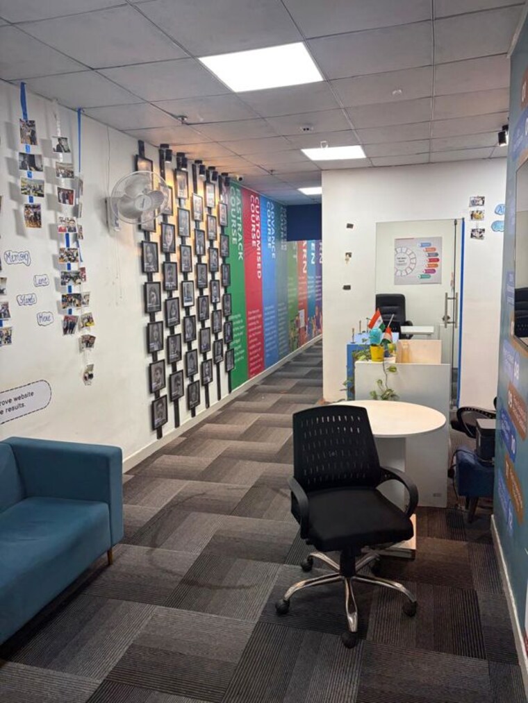 Team Area, sector 16 Commercial Office Space in IT/SEZ 1500 Sq.Ft. In Sector 16 Noida 10634691
