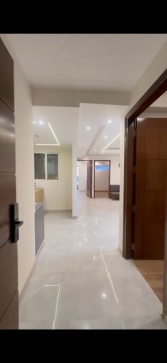Builder Floor For Sale in Chattarpur