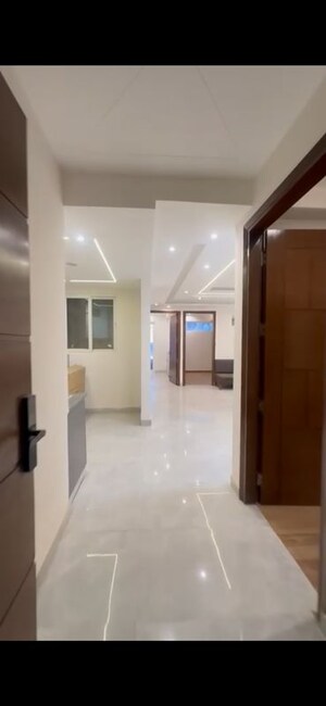  Builder Floor For Sale in Chattarpur