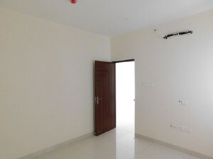 Room in 3 BHK Apartment at Candeur Crescent, Serilingampally – for Sale