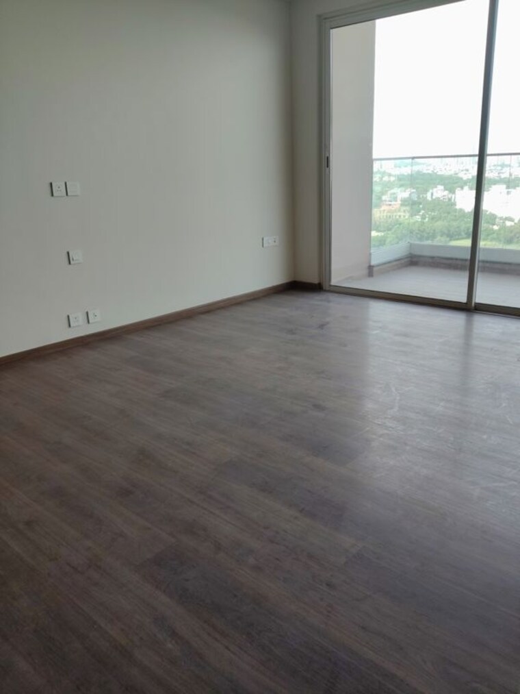 Room, kalpataru-vista 3.5 Bedroom 3011 Sq.Ft. Apartment In Sector 128 Noida 10634739