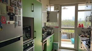 Kitchen in 5 BHK Independent House at DLF Building 10, Dlf Phase ii – for Sale