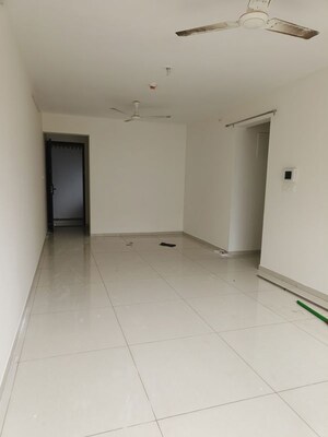 Room in 4 BHK Apartment at Paranjape Broadway, Wakad – for Rent