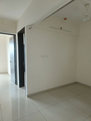 Room in 4 BHK Apartment at Paranjape Broadway, Wakad – for Rent