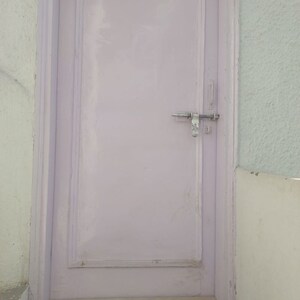 Bathroom in 1 RK Apartment at Vasant Vihar – for Rent