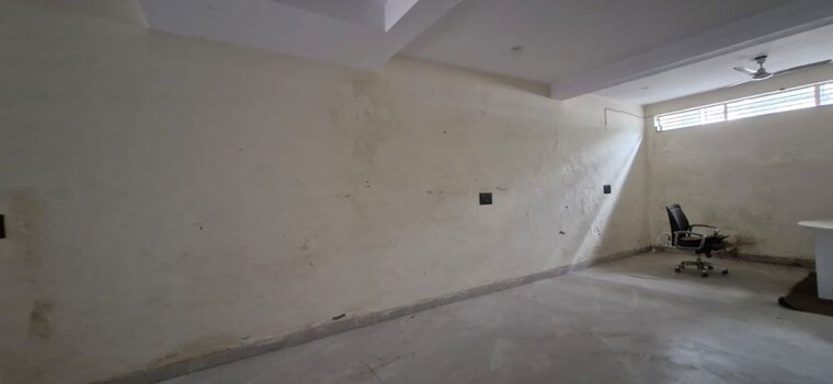 Exterior View, sector 7 Commercial Warehouse 250 Sq.Yd. In Sector 7 Faridabad 10634762