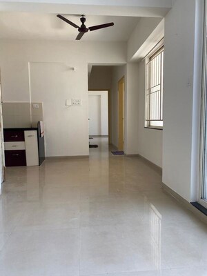 Room in 2 BHK Apartment at Om Shiv Srushti, Pashan – for Rent