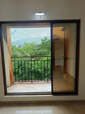 Room in 1 BHK Apartment at KT Radhe Mohan, Kopar Khairane – for Sale